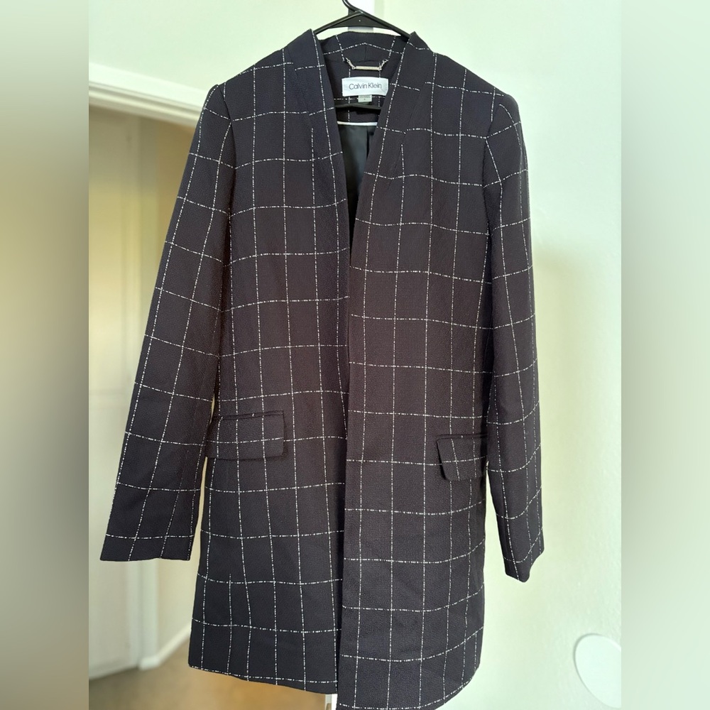 Calvin Klein Navy and White Trench Coat Classic Elegance